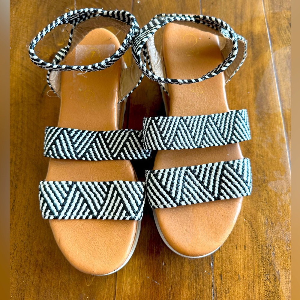 Black and white sandals